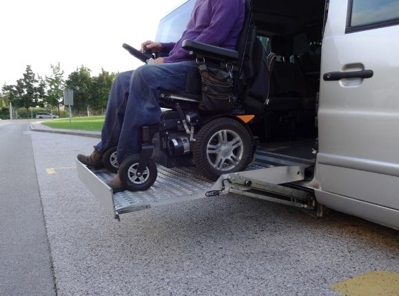 officina flavio zamboni AUTO PER DISABILI (4).jpg